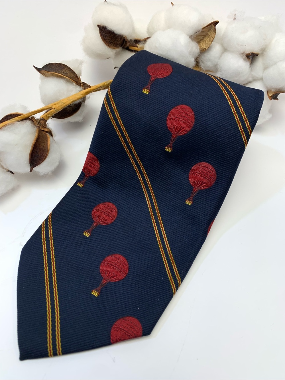 Bert Pulitzer Men's Vintage Silk Tie Navy Red Yellow Striped Hot Air Balloons